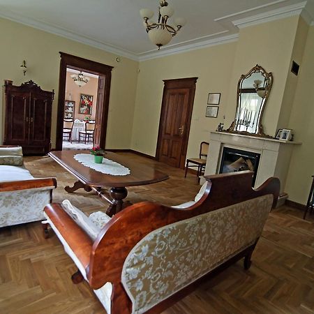 Bed and Breakfast Dwór Bieland Elbing Exterior foto