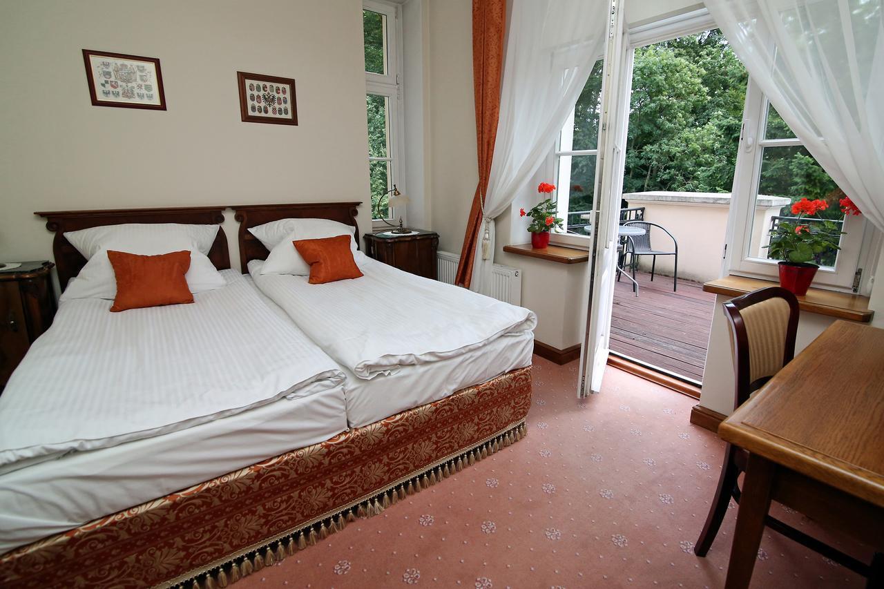 Bed and Breakfast Dwór Bieland Elbing Exterior foto