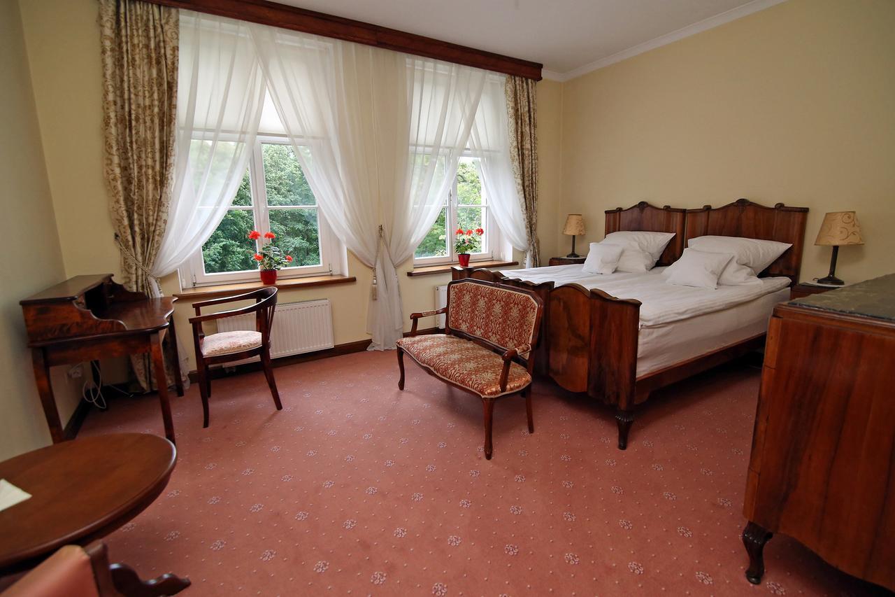Bed and Breakfast Dwór Bieland Elbing Exterior foto