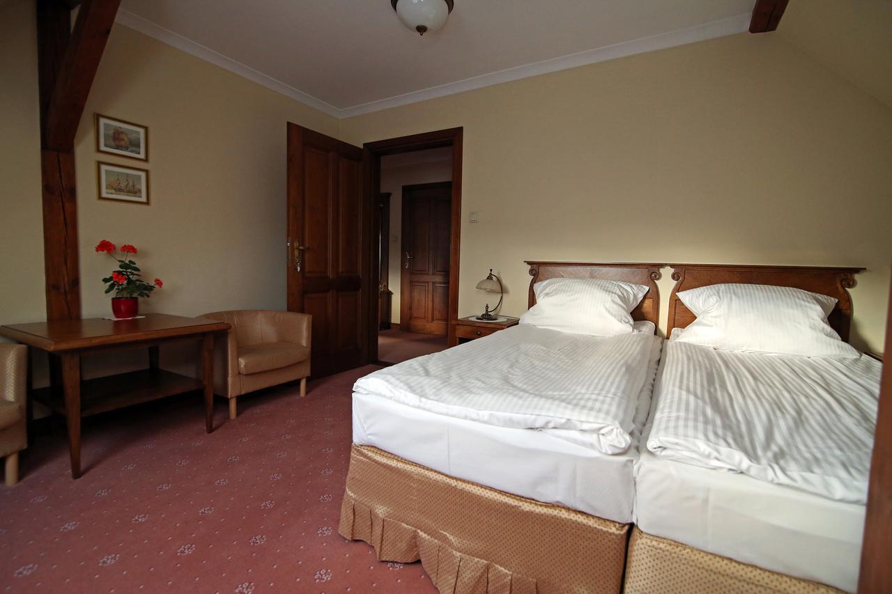 Bed and Breakfast Dwór Bieland Elbing Exterior foto