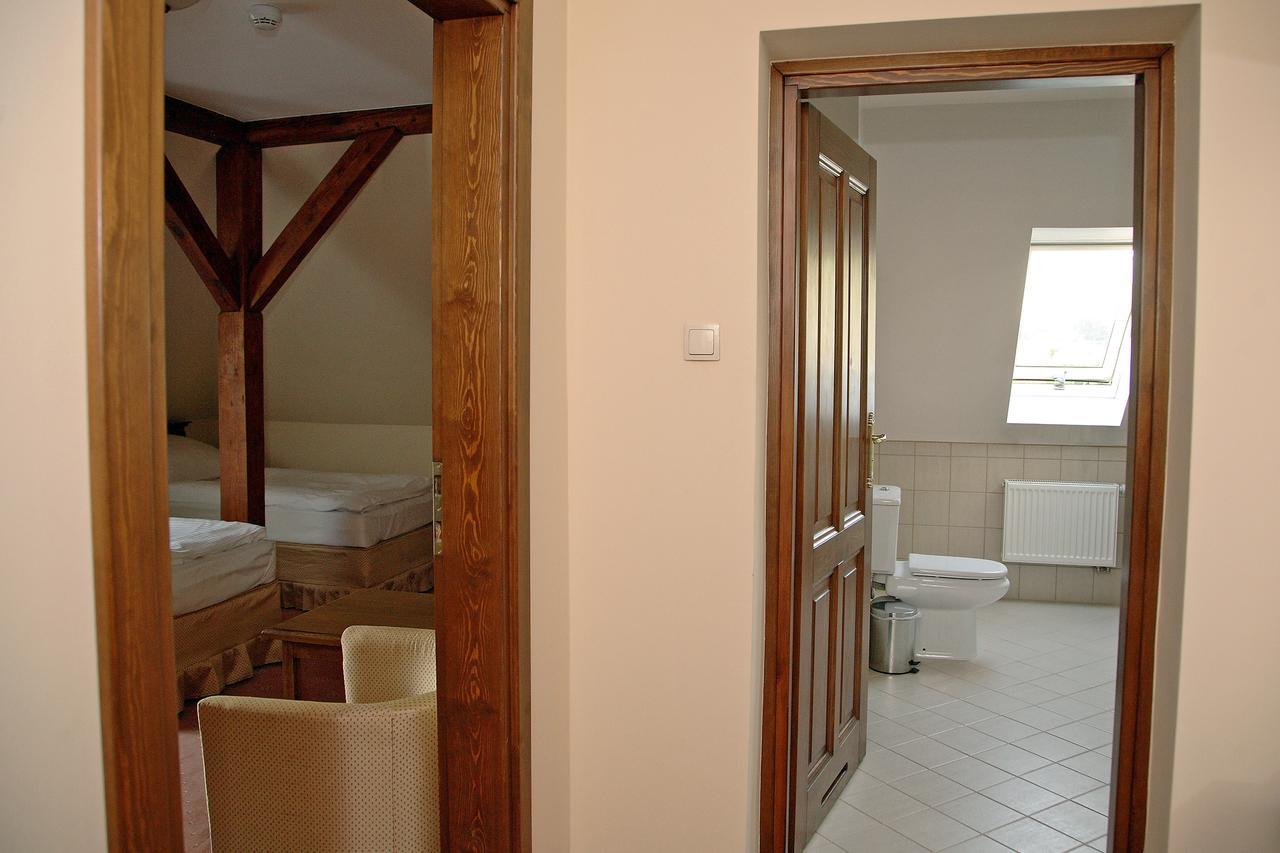 Bed and Breakfast Dwór Bieland Elbing Exterior foto