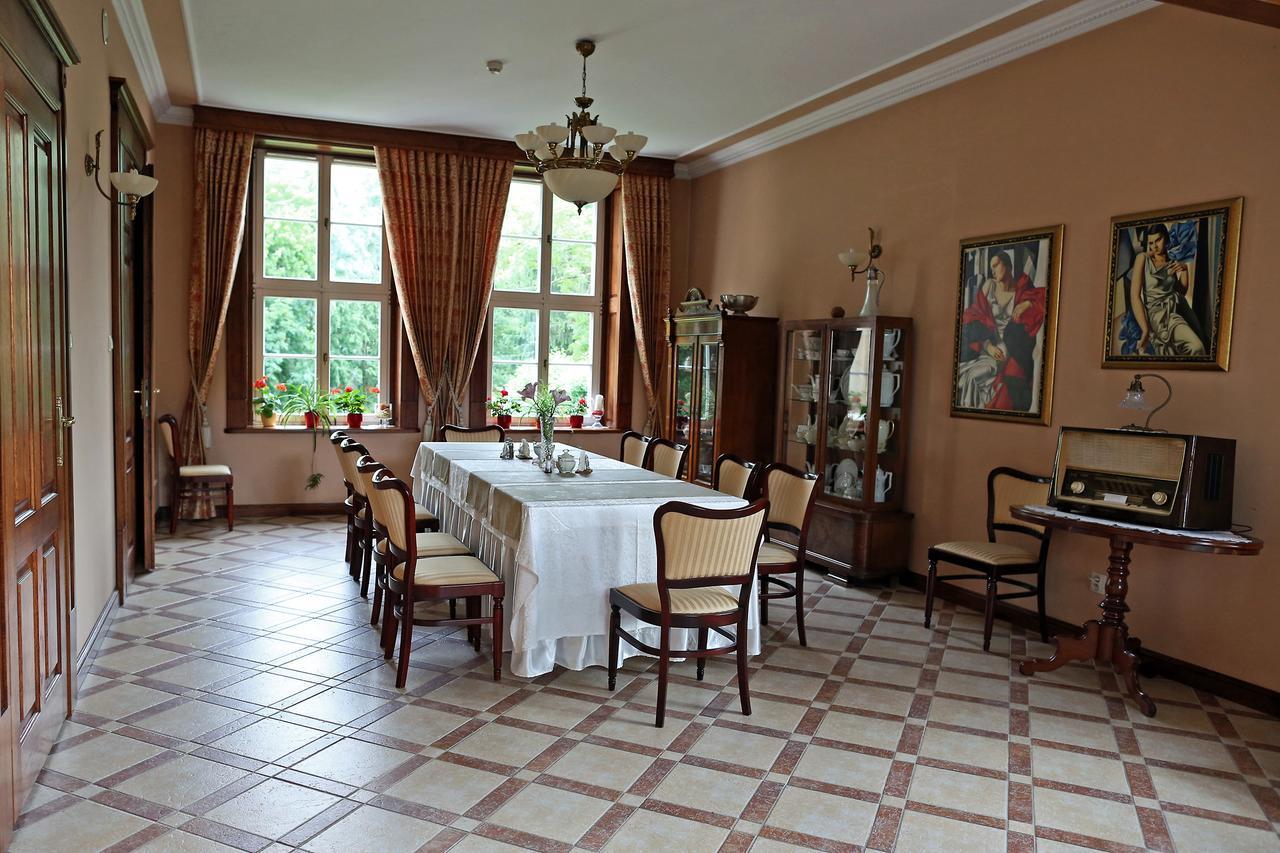 Bed and Breakfast Dwór Bieland Elbing Exterior foto
