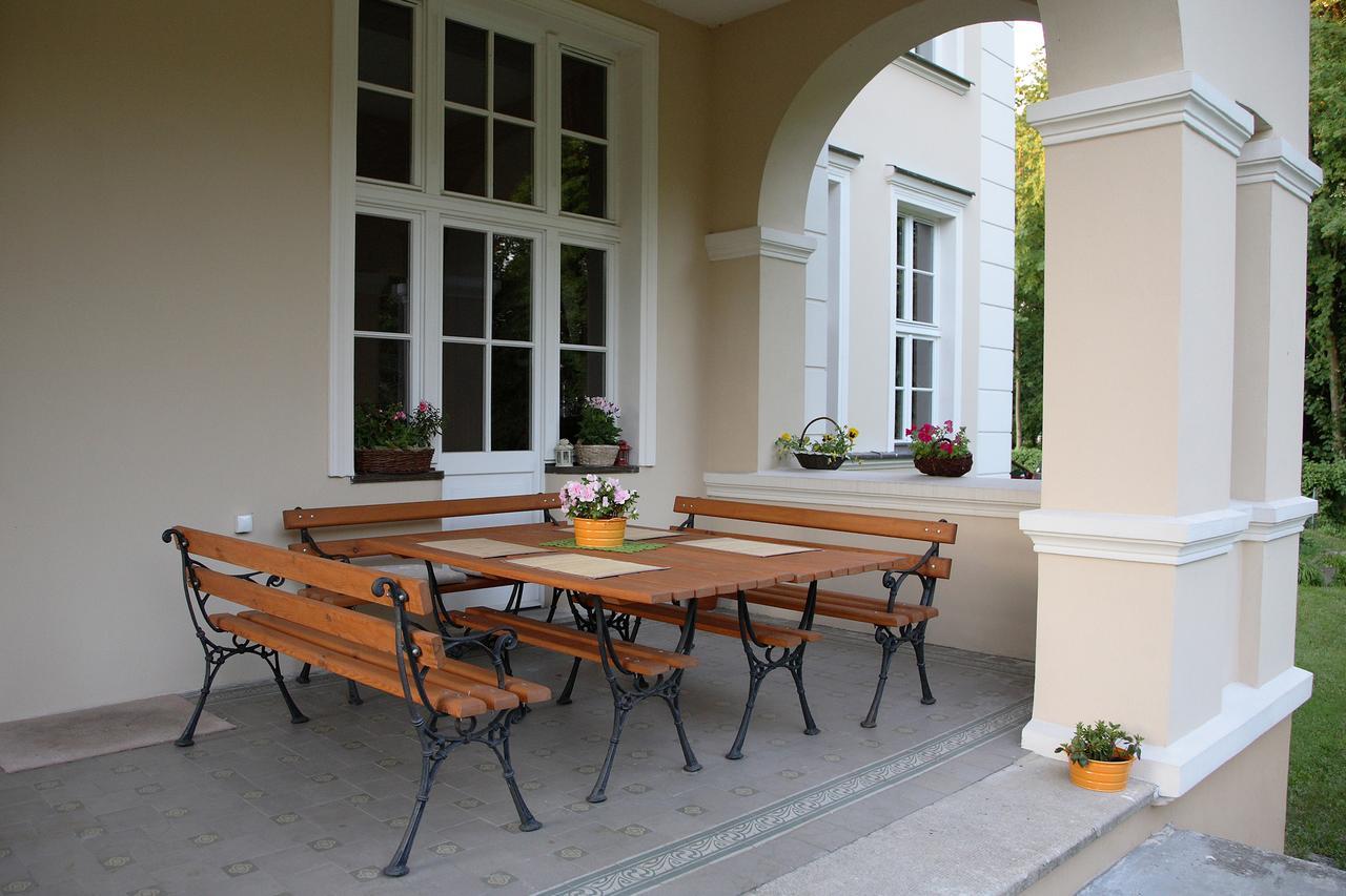 Bed and Breakfast Dwór Bieland Elbing Exterior foto